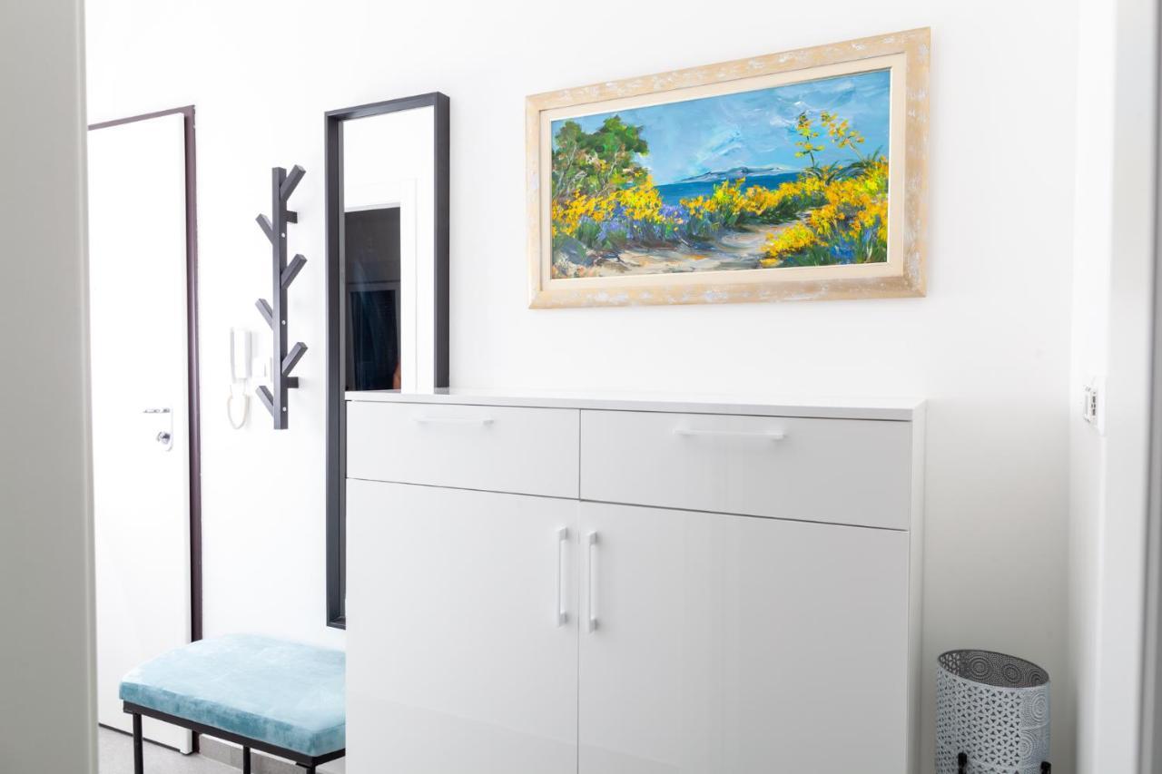 Apartments Bilic Сплит Екстериор снимка