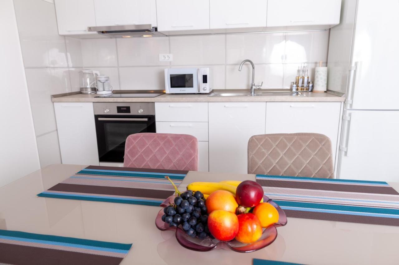 Apartments Bilic Сплит Екстериор снимка