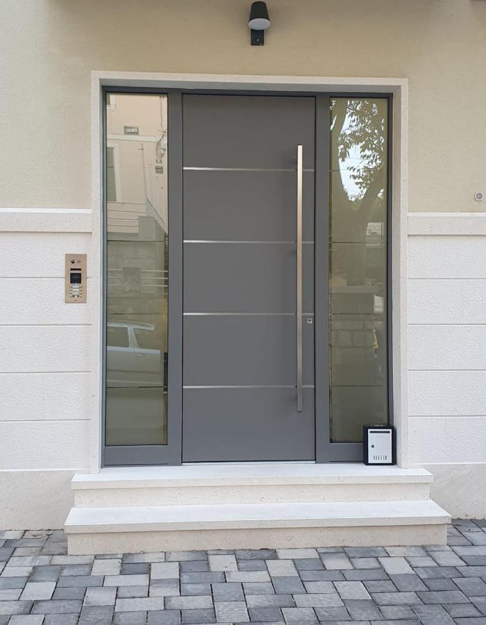Apartments Bilic Сплит Екстериор снимка